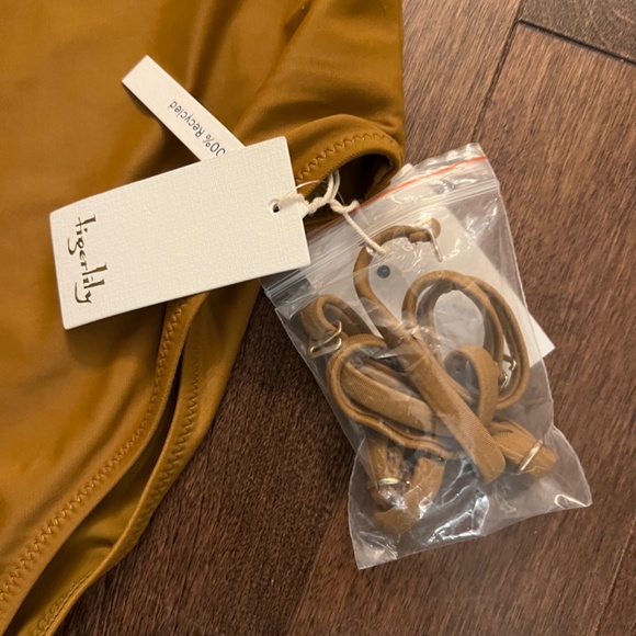 Tiger Lily swimsuit - Picture 2 of 3